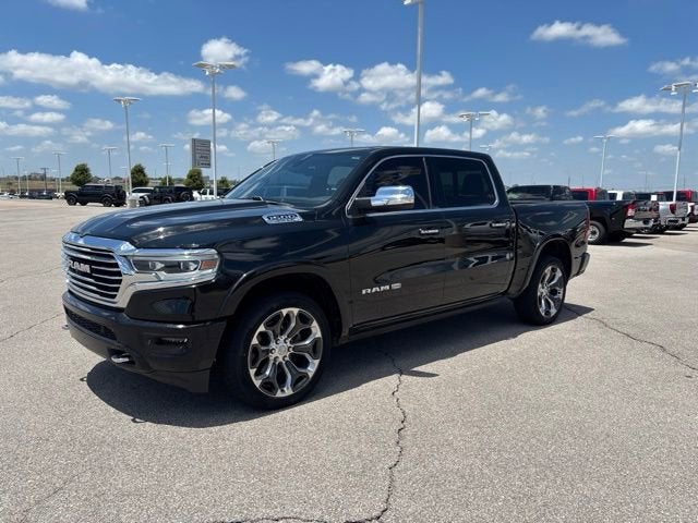 2019 RAM 1500 Longhorn in Diamond Black Crystal Pearlcoat — front three-quarter view