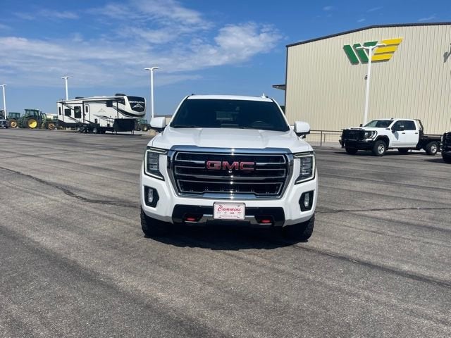 2023 GMC Yukon — side profile view